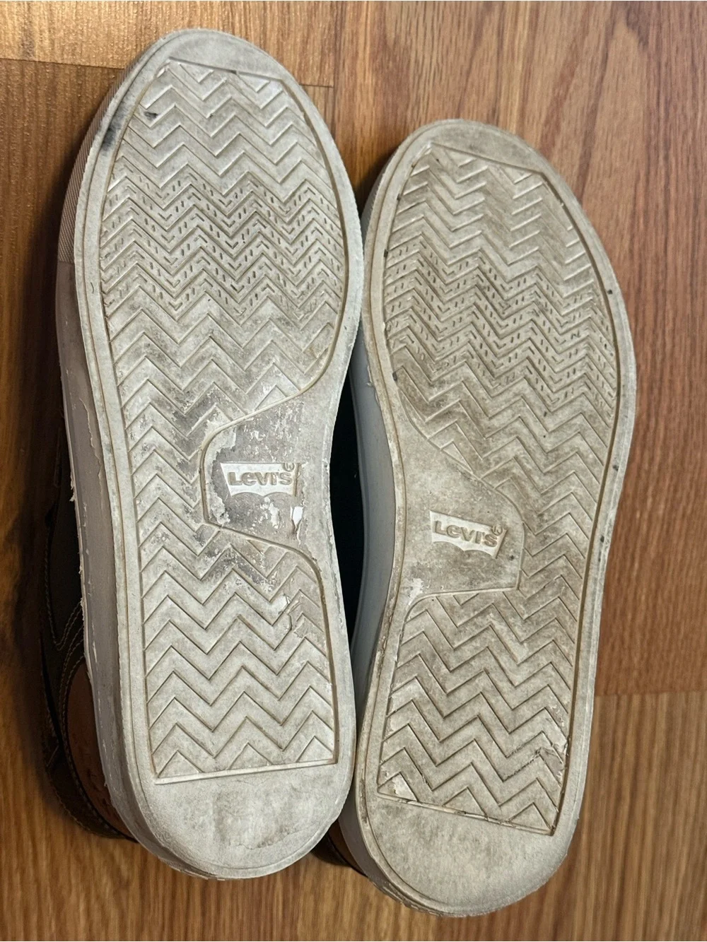 Levi’s men’s high tops